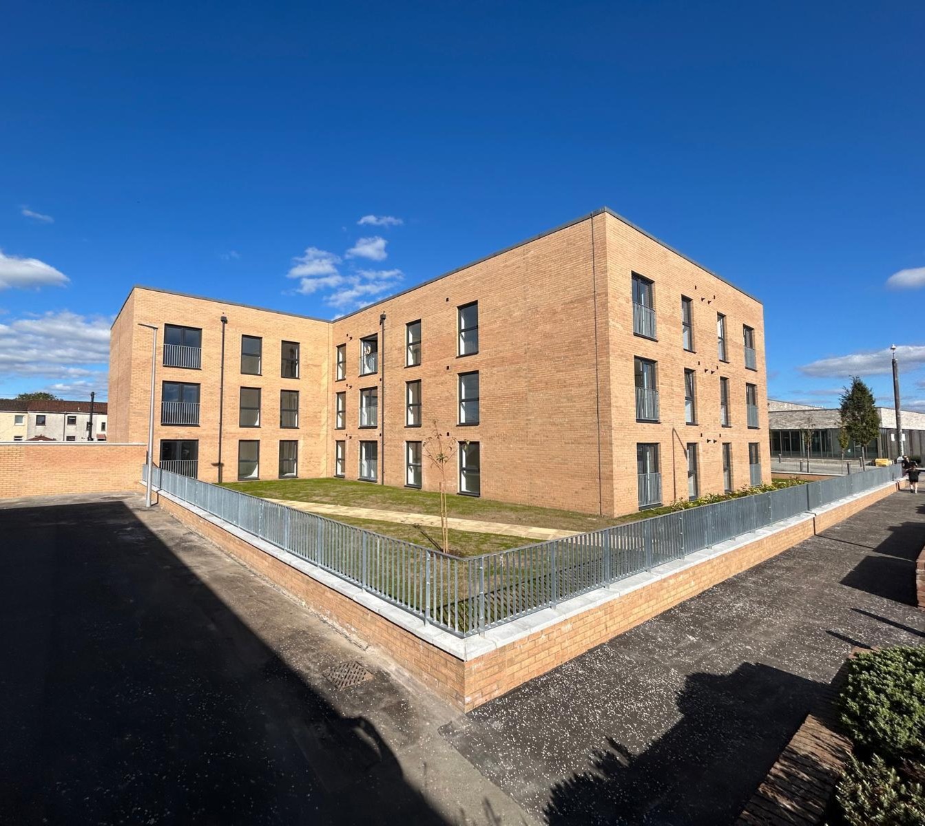 Almond development goes from contractor to tenant in record time