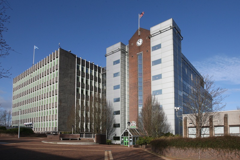 Scottish councils welcome £280m 'Pride in Place' funding