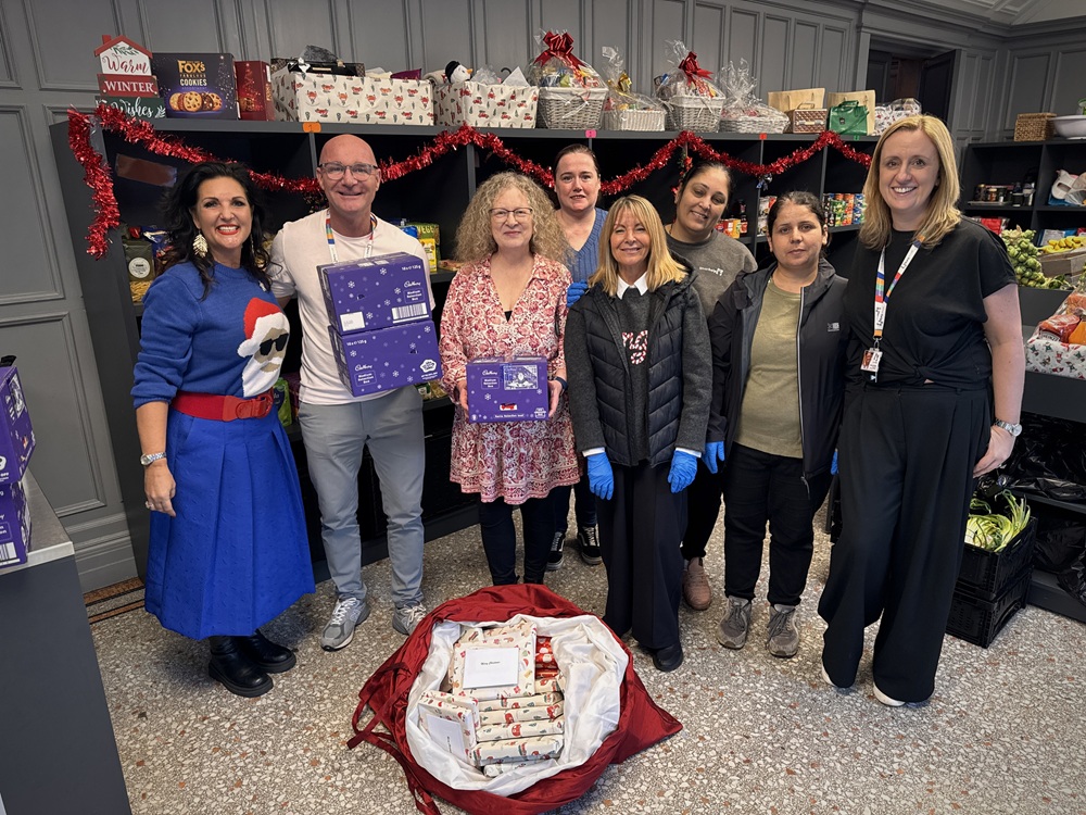 Govan Housing Group spreads Christmas cheer