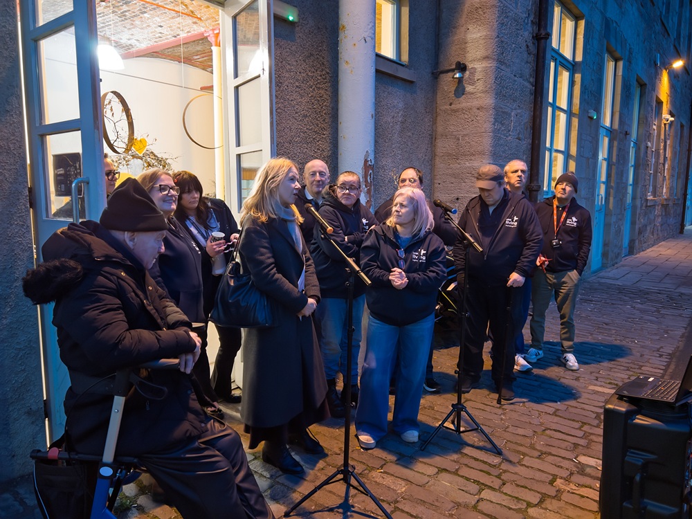 LinkLiving's 'Sponsor the Sparkle' lights up Kirkcaldy