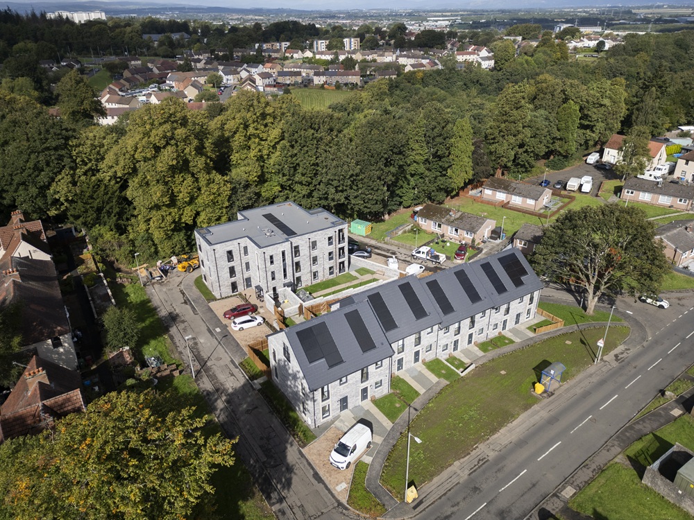 Affordable homes handed over at Falkirk's Westquarter