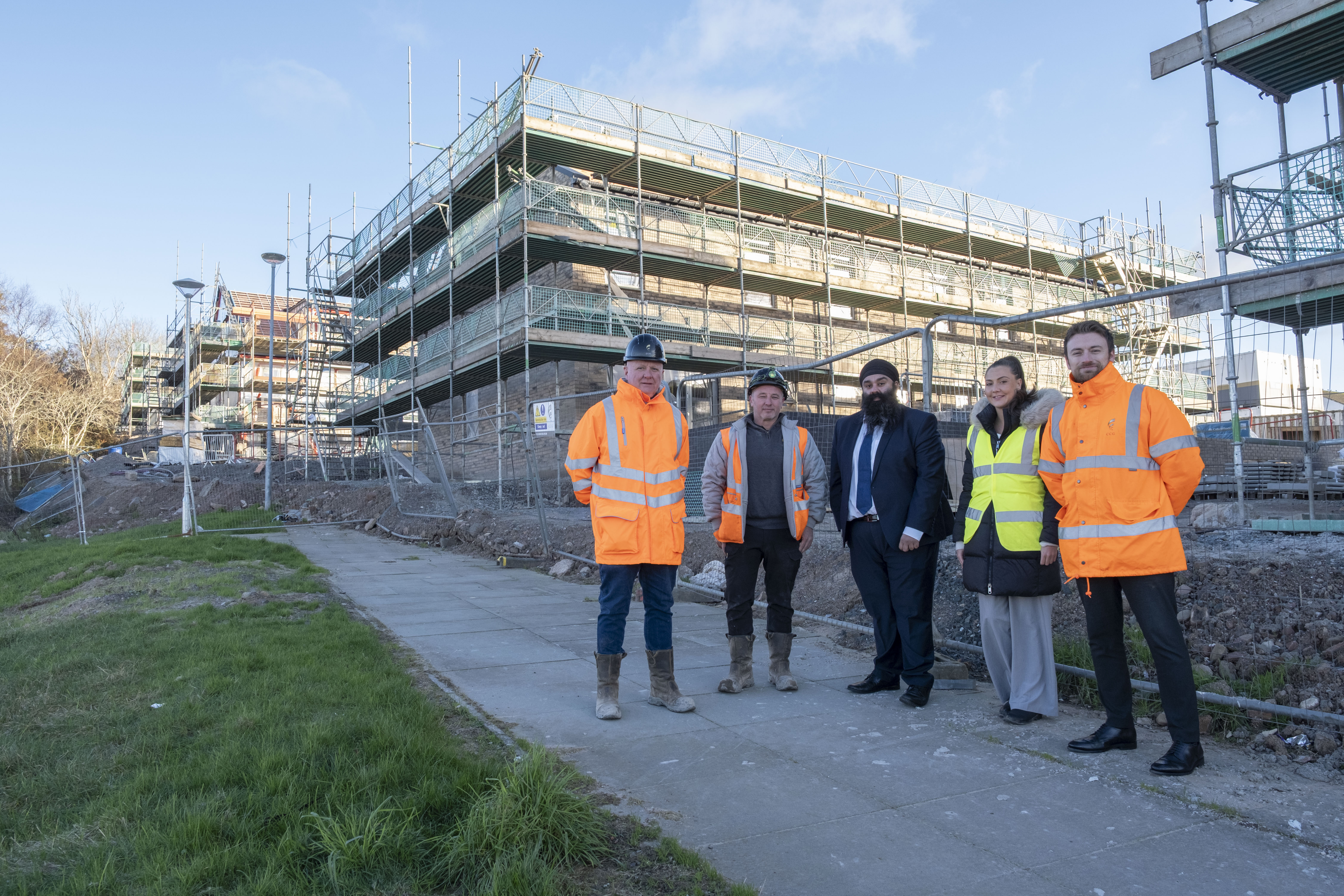 New homes take shape on unused land in Bonhill