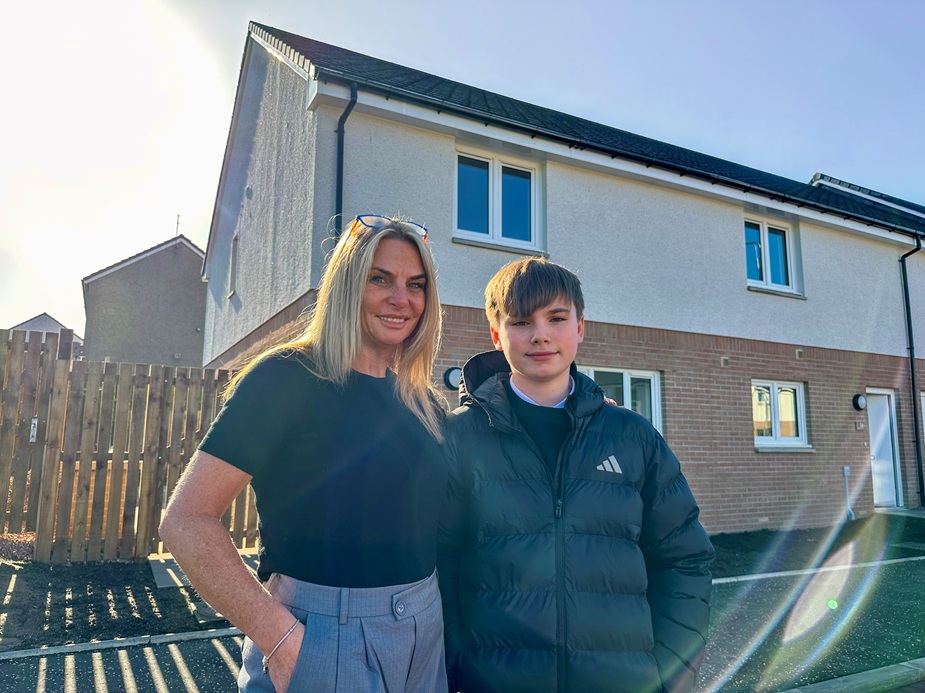 New Kirkintilloch homes offer fresh start for families