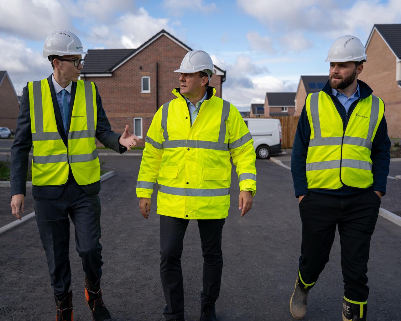 Scottish Conservative leader visits Muirhead housing development