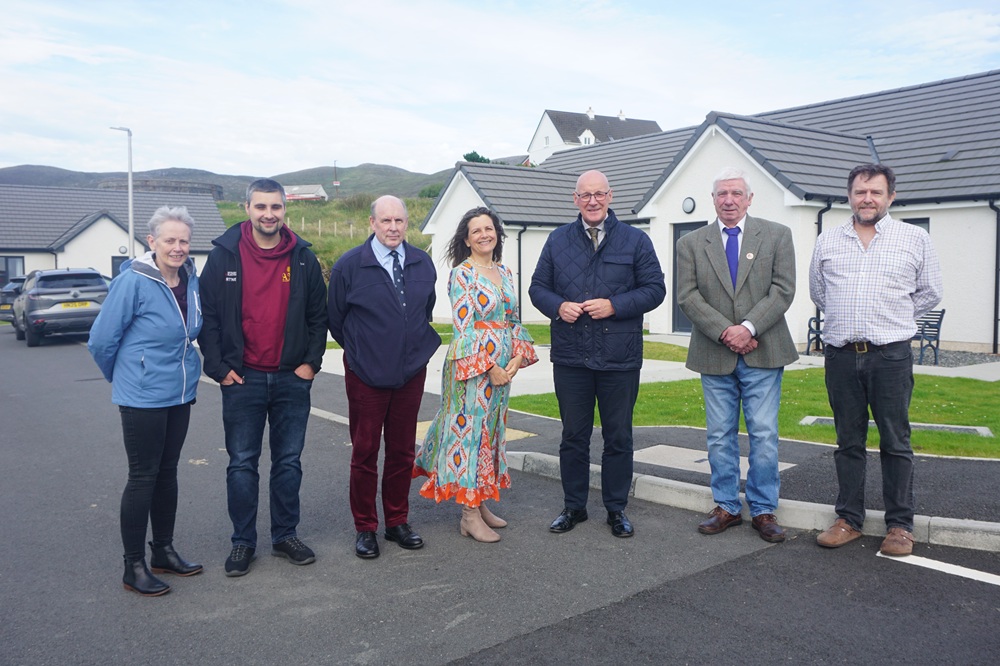 First Minister officially opens new homes on Isle of Harris