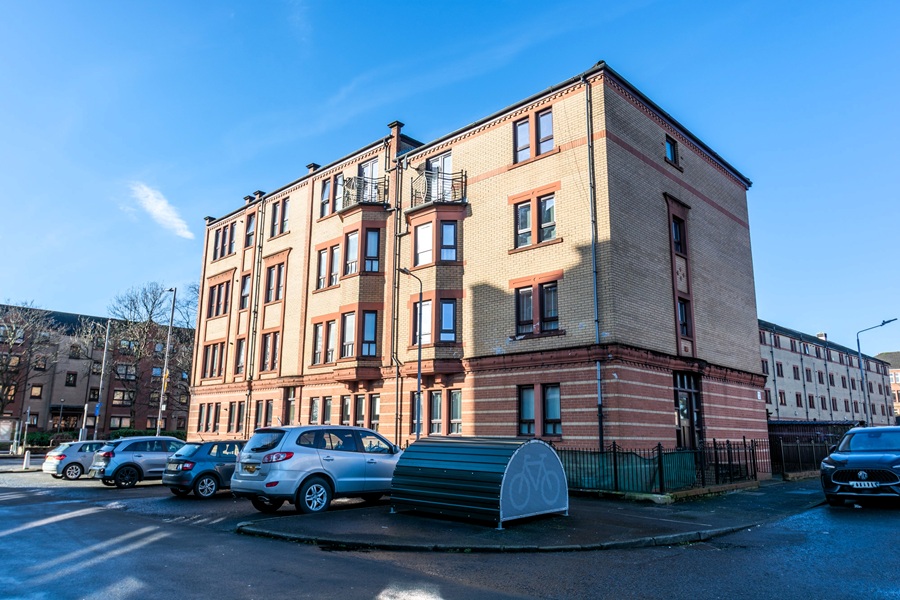Sidey delivers £850,000 window and door upgrade programme for Thenue