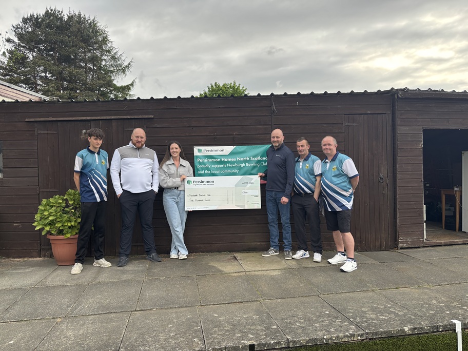 Charity Spotlight: Newburgh Bowling Club rolls ahead with community donation