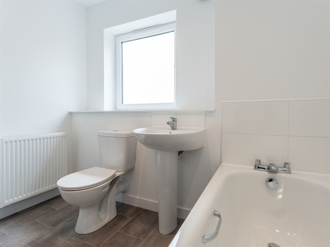 Station Wynd welcomes first homeowners as handovers commence in Nitshill