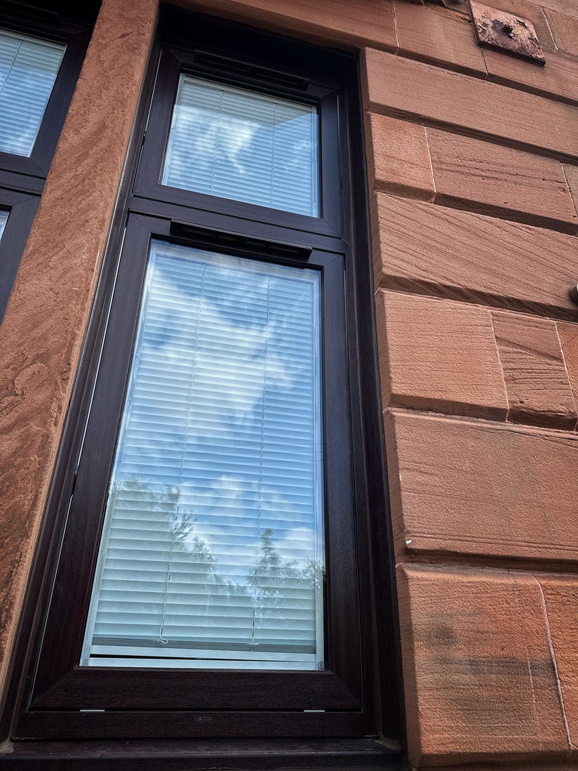 Govan homes benefit from major tenement window upgrade