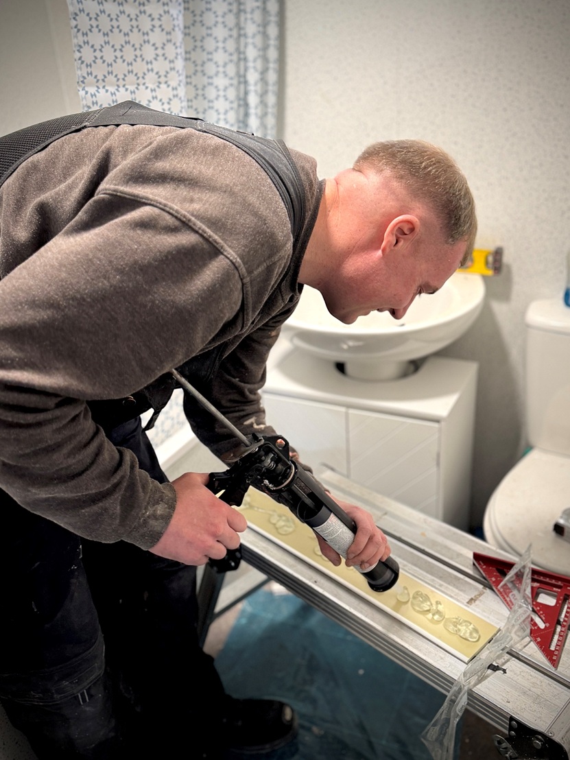 Govan homes benefit from major tenement window upgrade