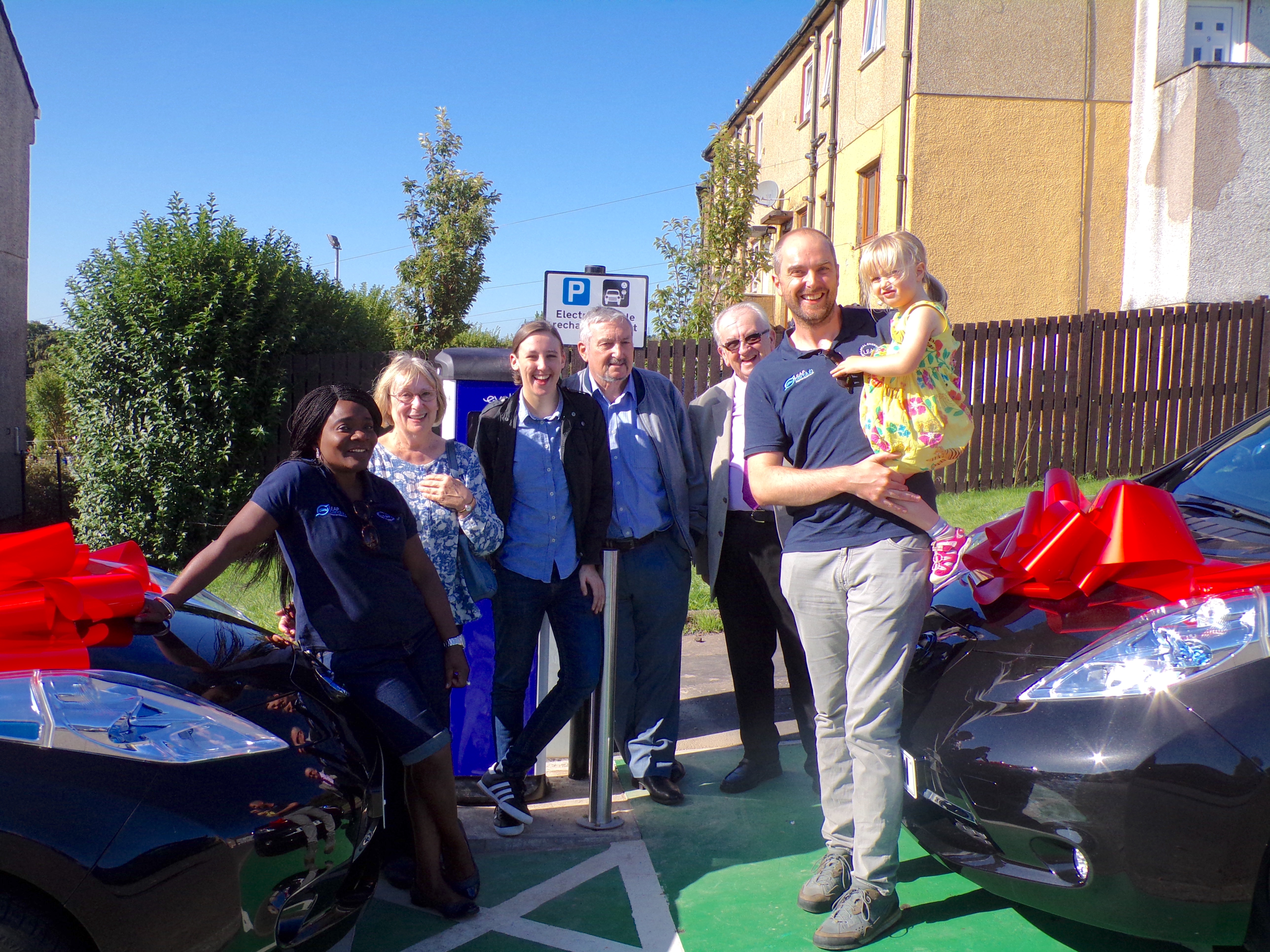 Linstone expands eco-friendly car club with two new locations