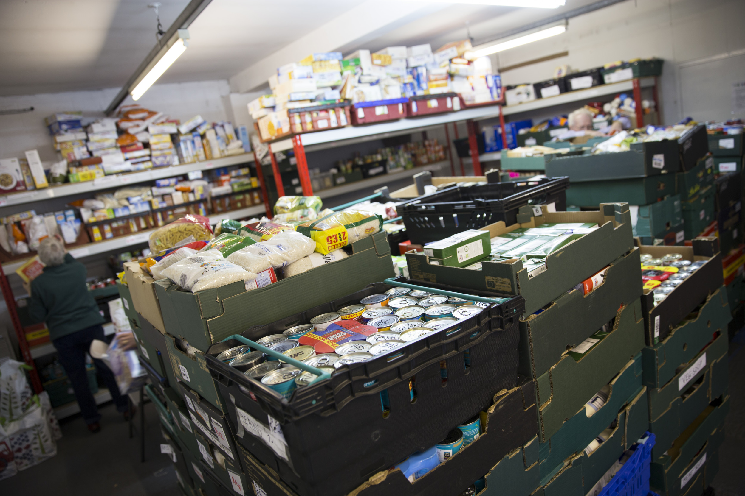 Bellway lends support to community foodbanks