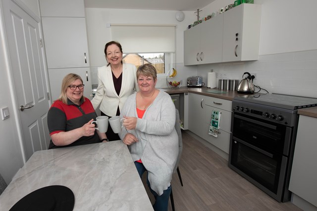 Paisley tenants give thumbs-up to new council homes