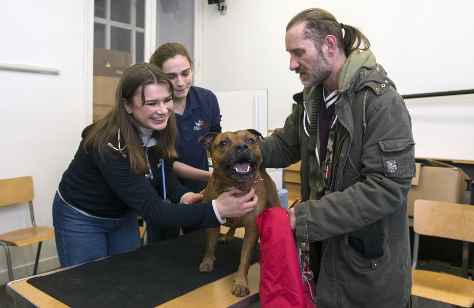 Clinic for homeless people’s pets boosted by community fund