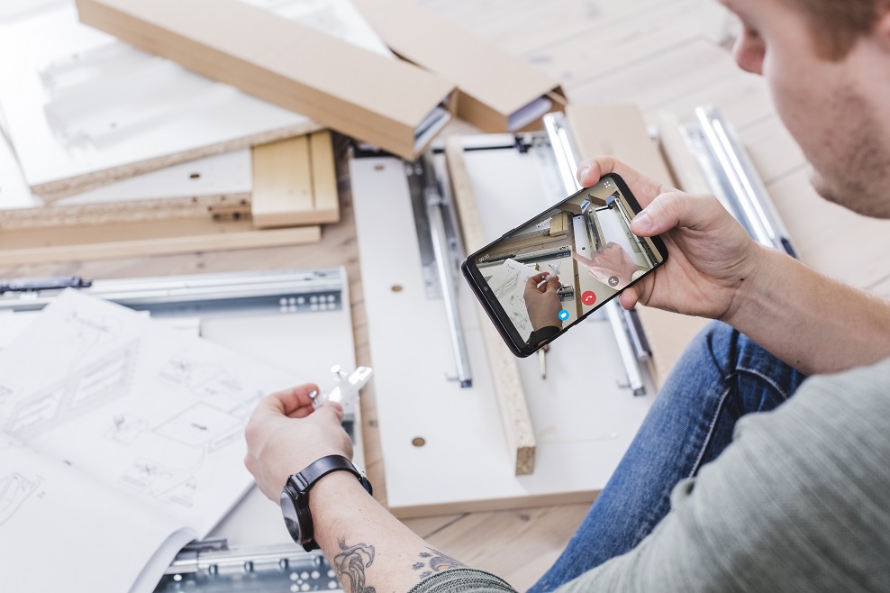 Housing association uses augmented reality to help with tenants’ repairs