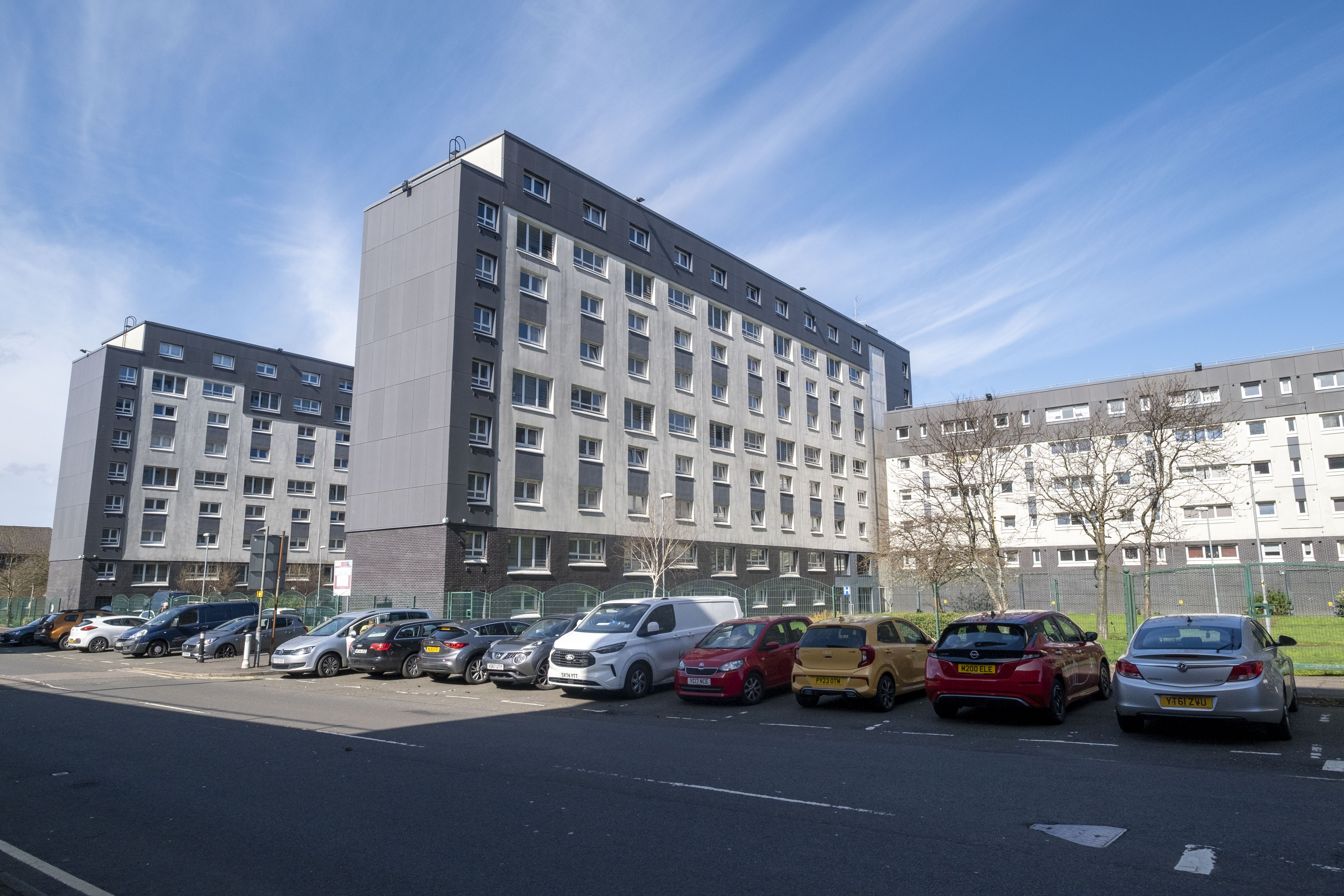 Rutherglen multi-storey residents receive new fire doors