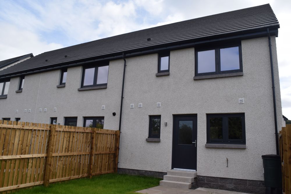 Ten new energy efficient council homes completed in Perthshire village
