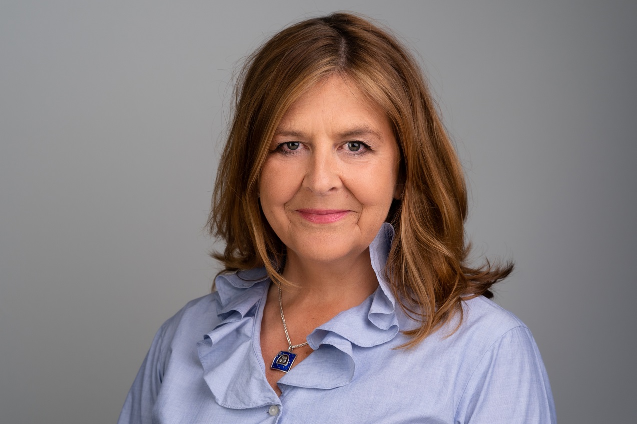 Bield bids farewell to Dr Lynne Douglas
