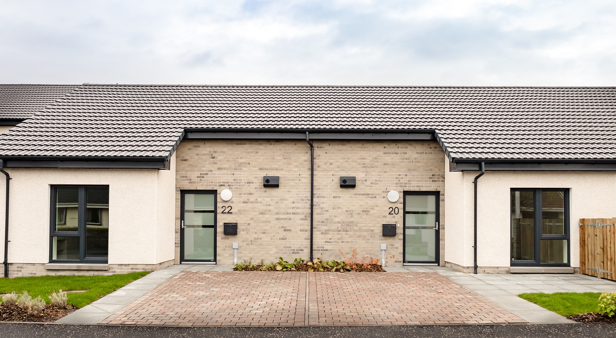 Cruden hands over Scotland’s first Passivhaus-certified social housing development to Hanover