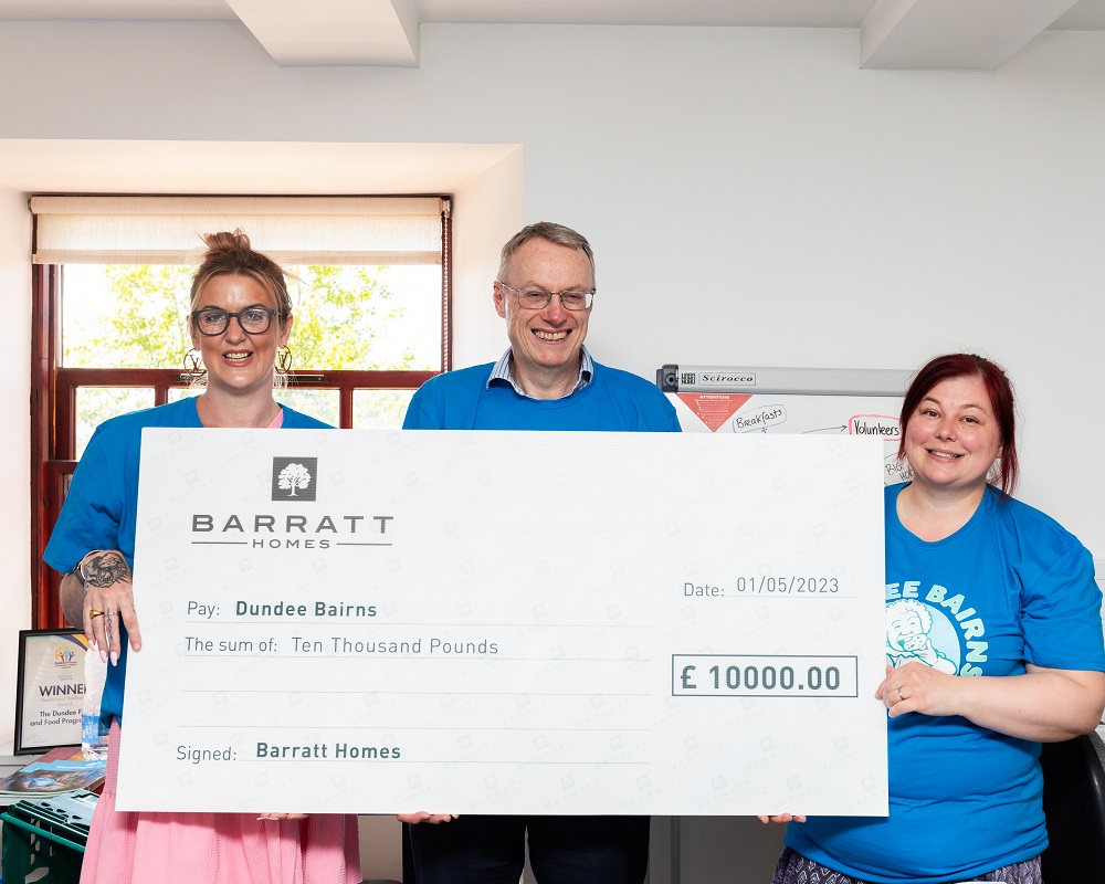 Barratt Developments Scotland donates £10,000 to help tackle food poverty in Dundee