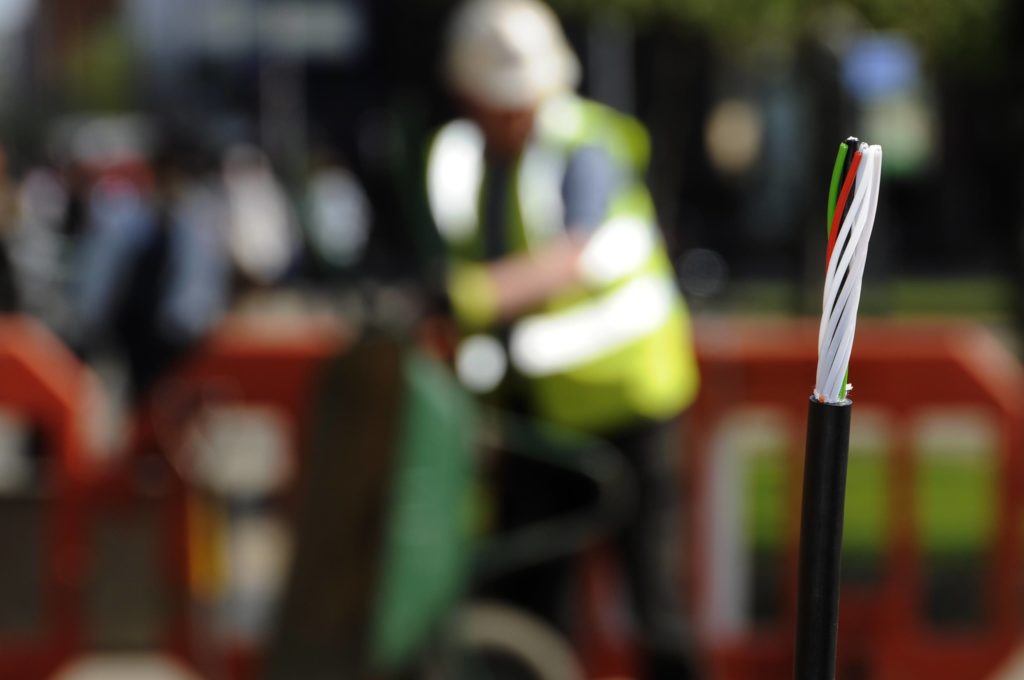 Edinburgh fibre network to be extended with £100m investment
