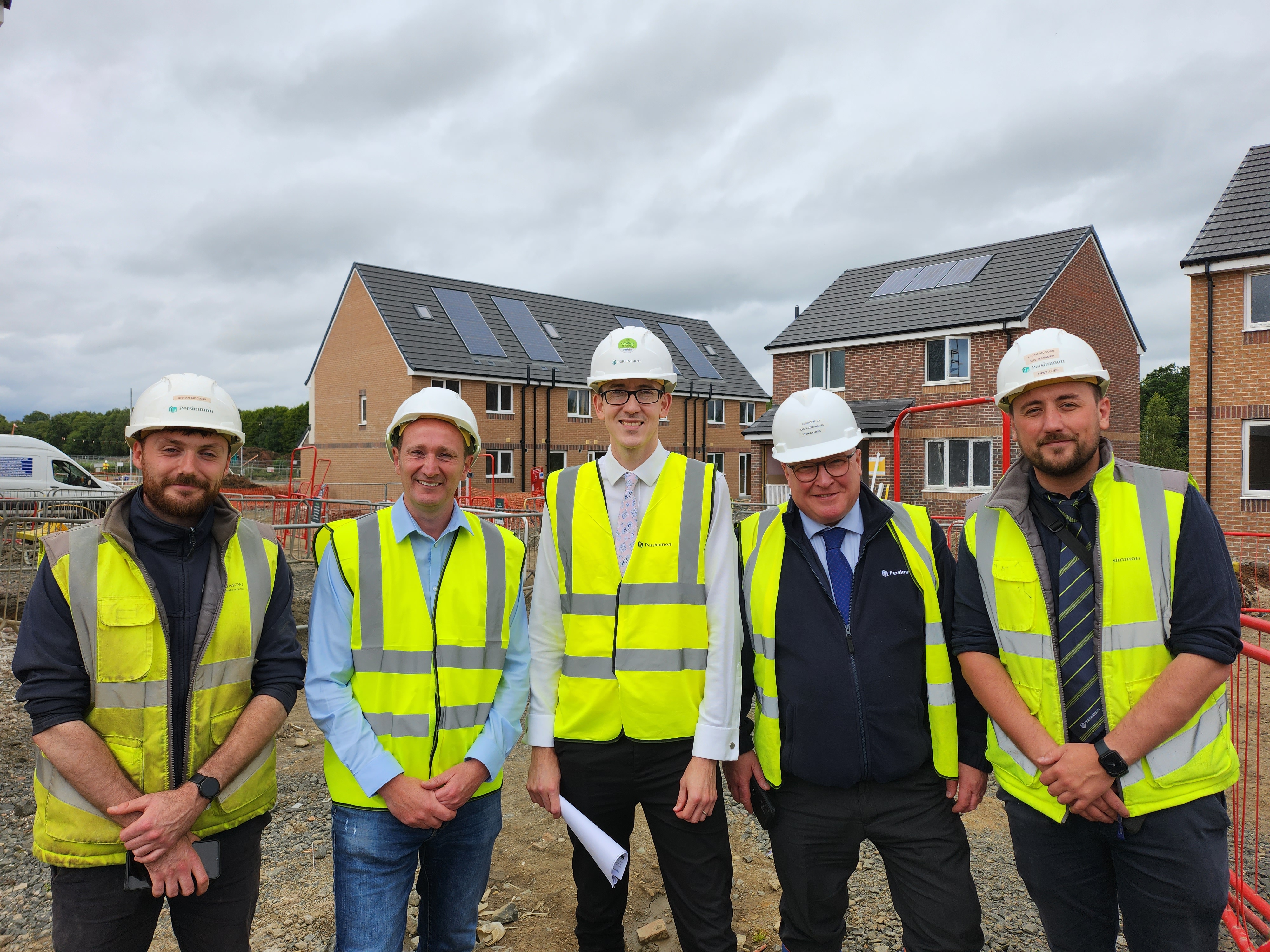 Local MSP visits new Persimmon development in Muirhead