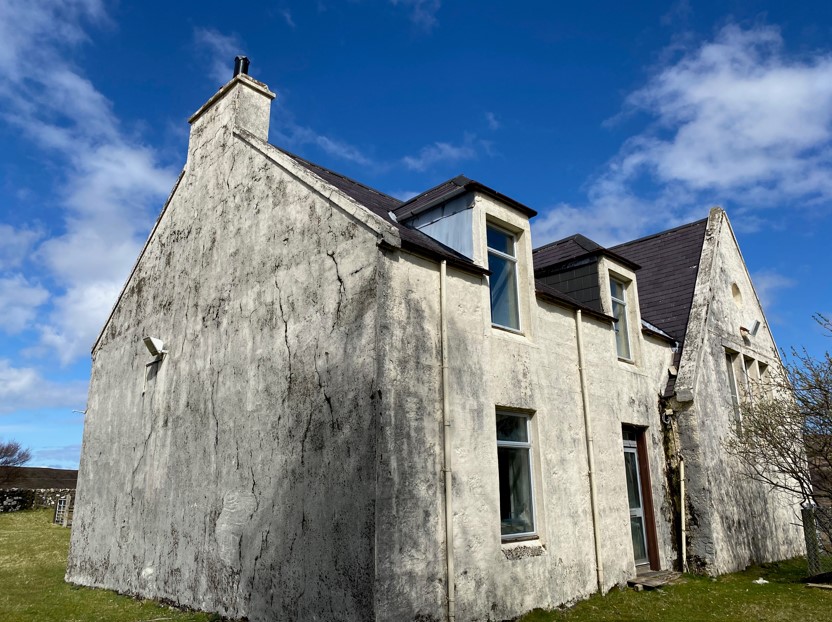 Kate Forbes visits community renovation of Skye school as project receives further funding