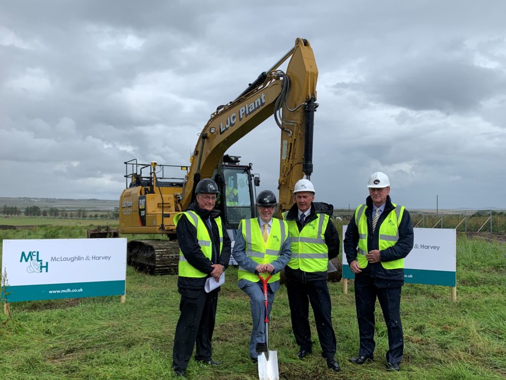 Hebridean Housing Partnership officially opens Corran Cismaol development