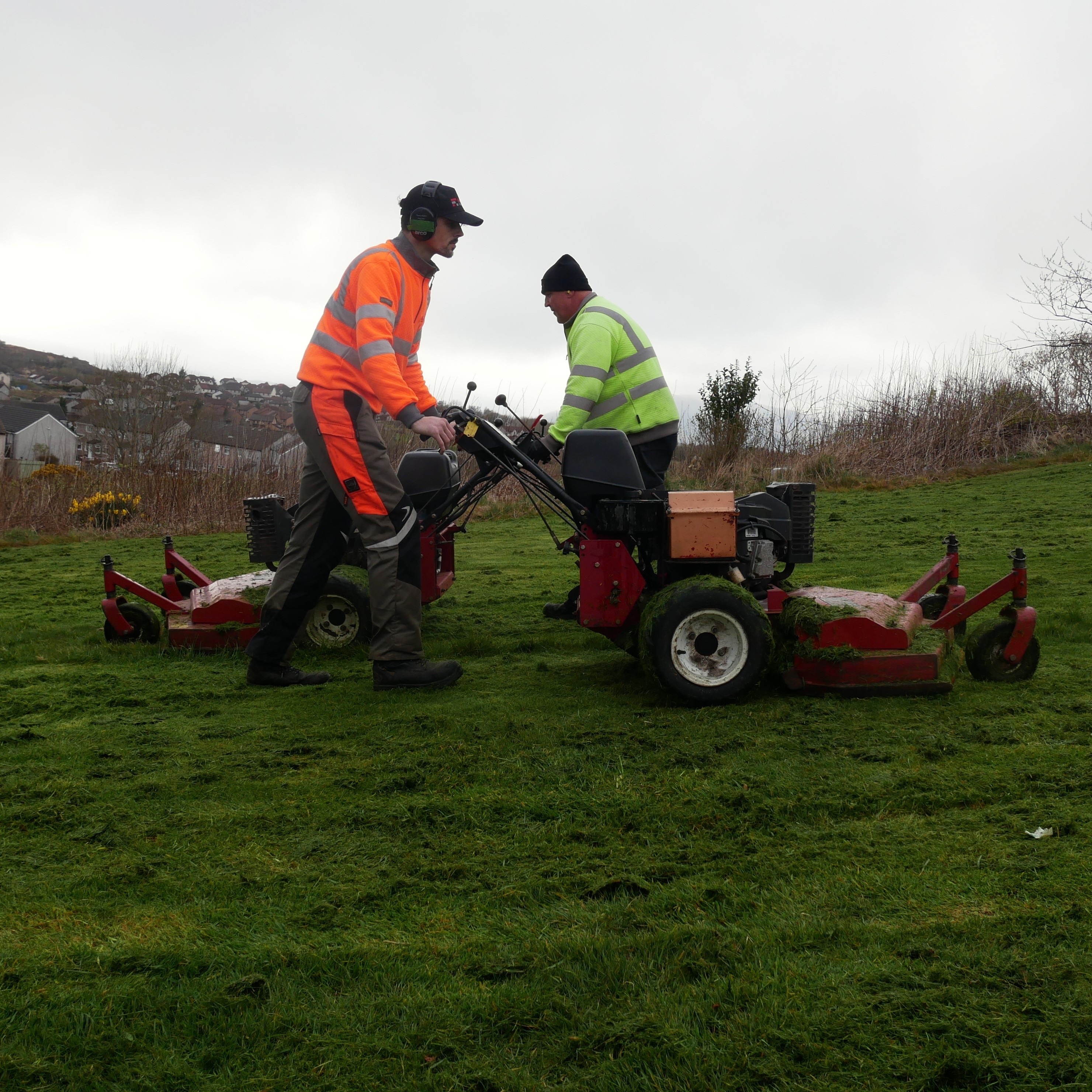 Home Fix Scotland becomes first grass cuts of the year