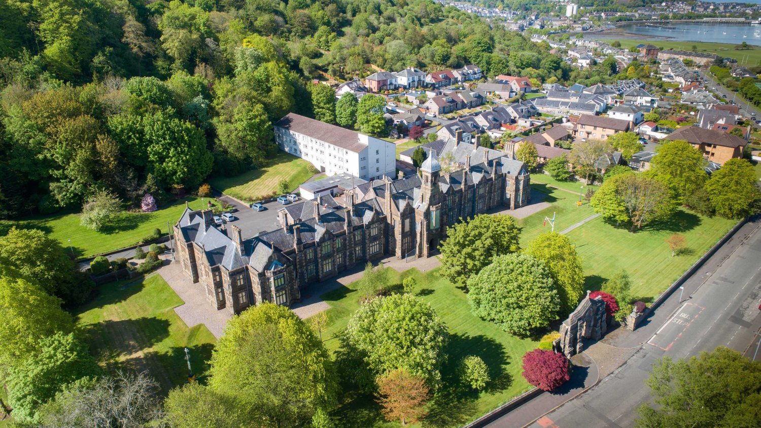 Greenock landmark goes under the hammer