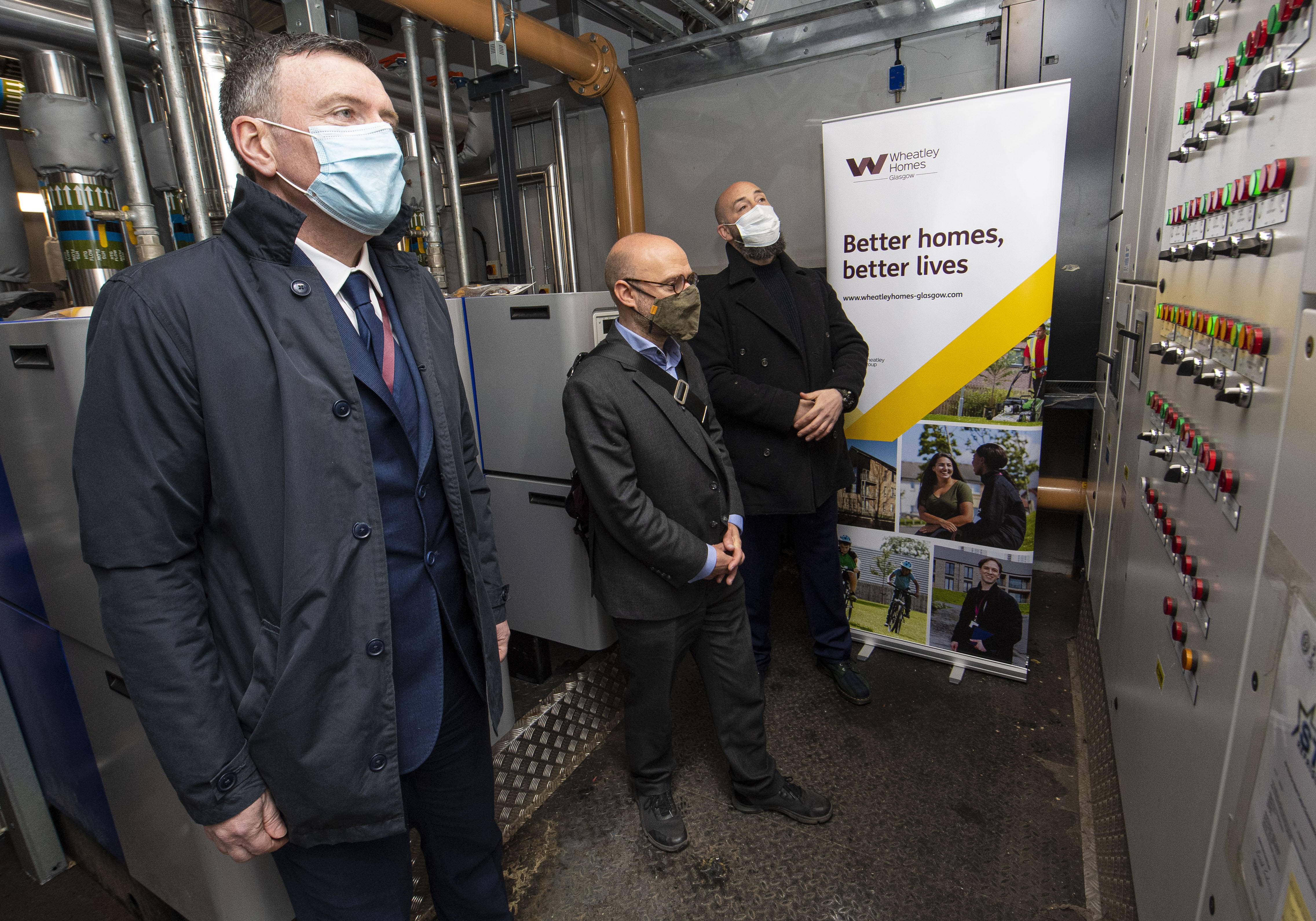 Minister visits Wheatley Homes Glasgow's low-carbon district heating system