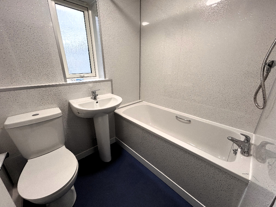 Progress made on £1.4m Paisley Housing Association bathroom replacements
