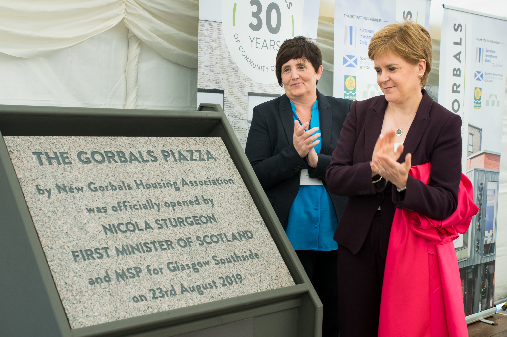 First Minister opens new homes, office and piazza for New Gorbals