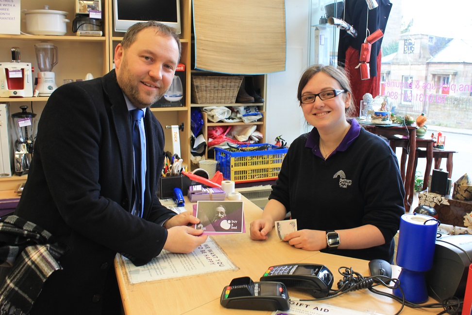 Parliamentary candidate Ian Murray supports Bethany Christmas campaign