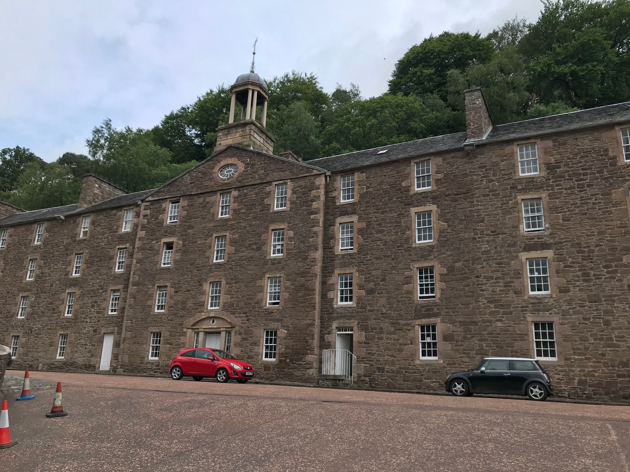 Report outlines future options for housing in New Lanark