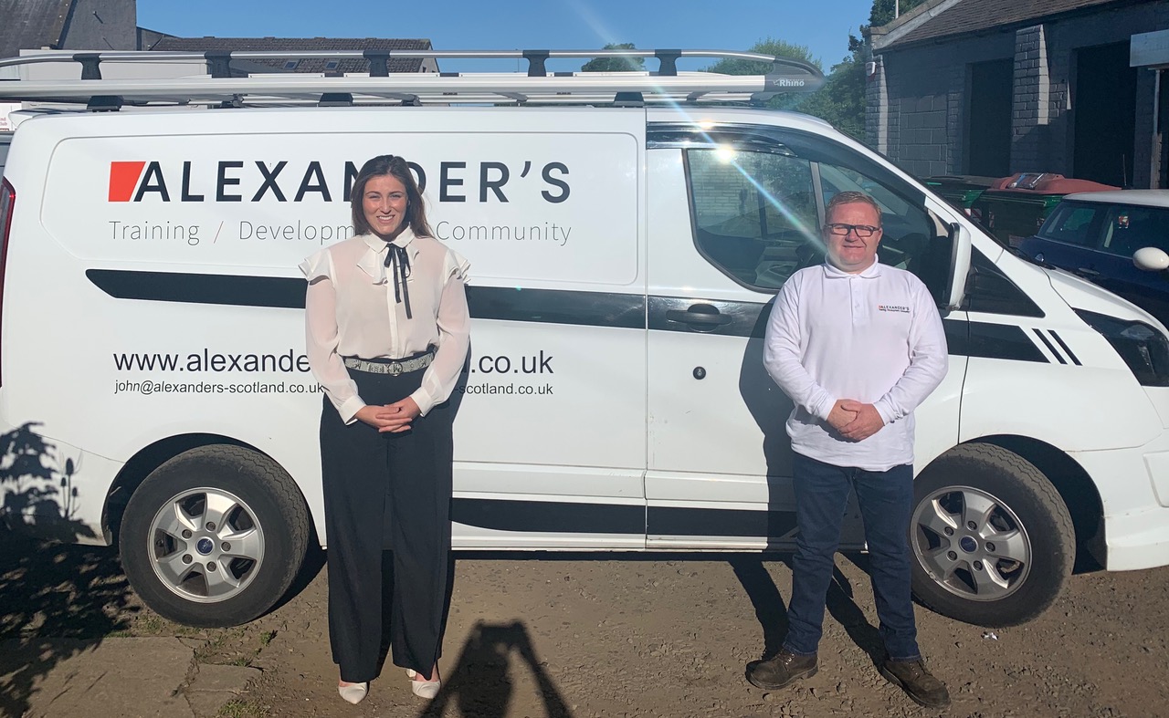 Dundee decorator officially launches charitable organisation