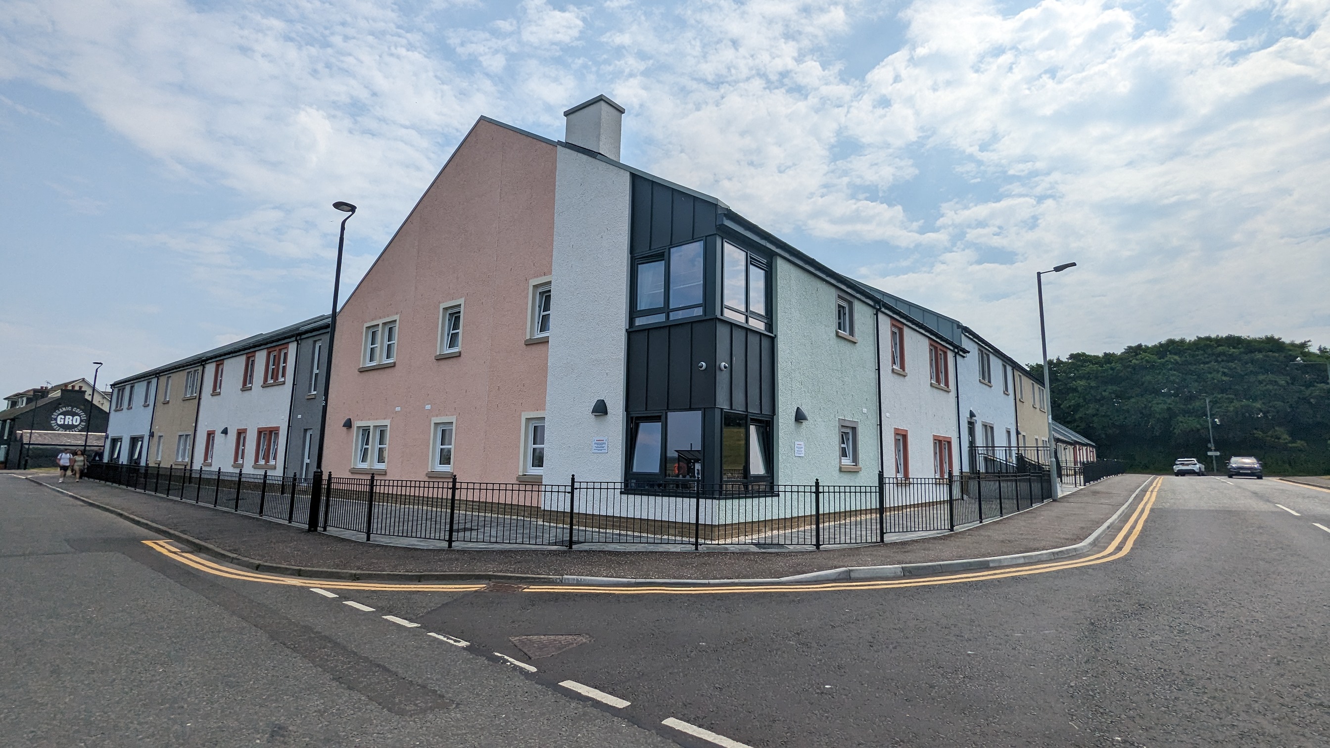 Seventy-one new homes officially opened at Irvine Harbourside