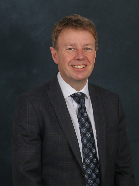 Fife Council appoints Ken Gourlay as new chief executive