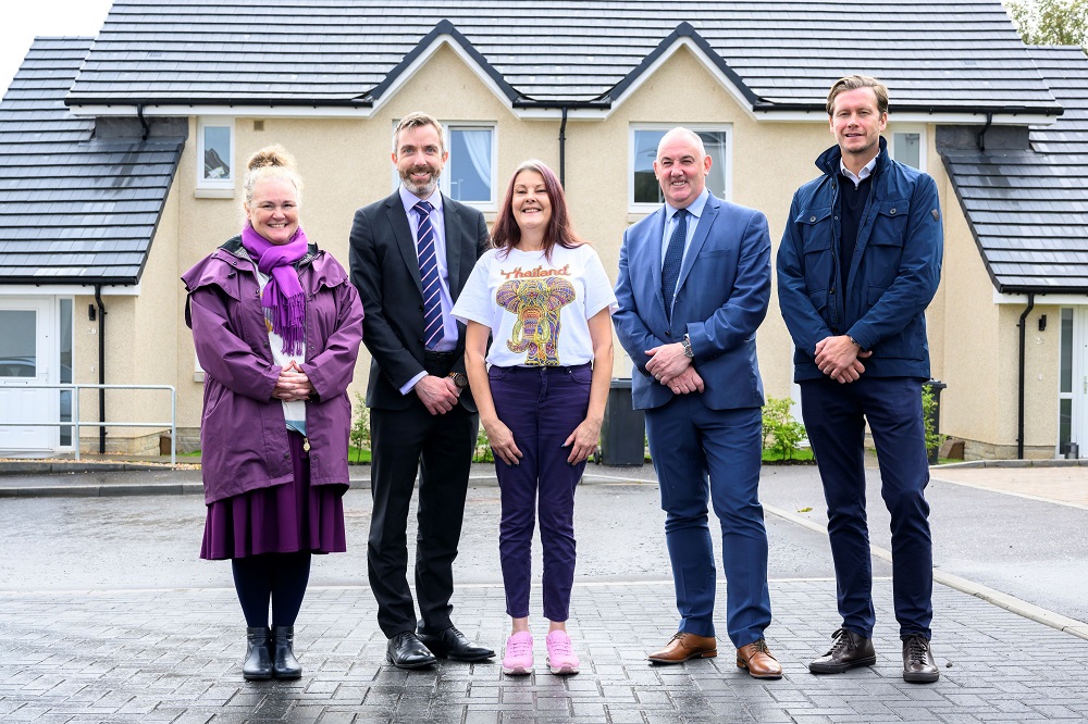 Housing minister marks completion of 57 social rented homes in Midlothian