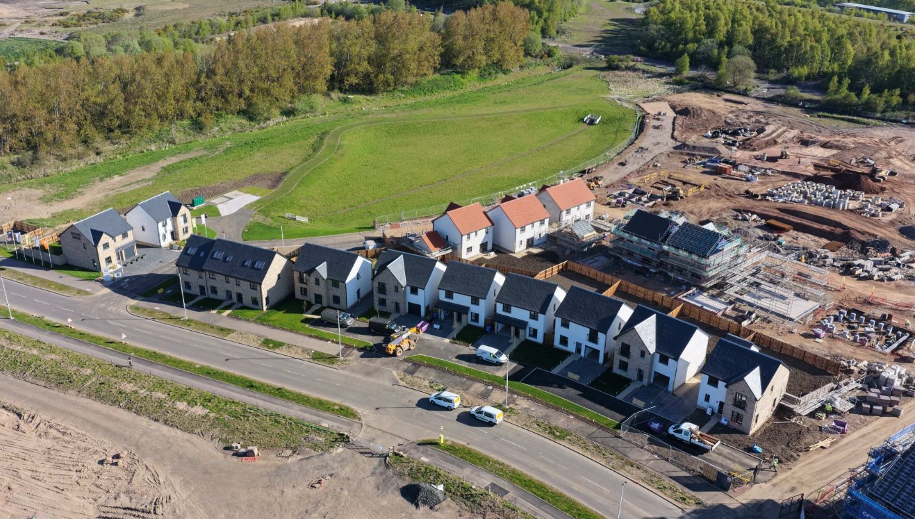 Pride in the Job success for Cruden’s Shawfair development