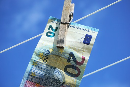 Banks still misinterpreting anti-money laundering rules, says Propertymark