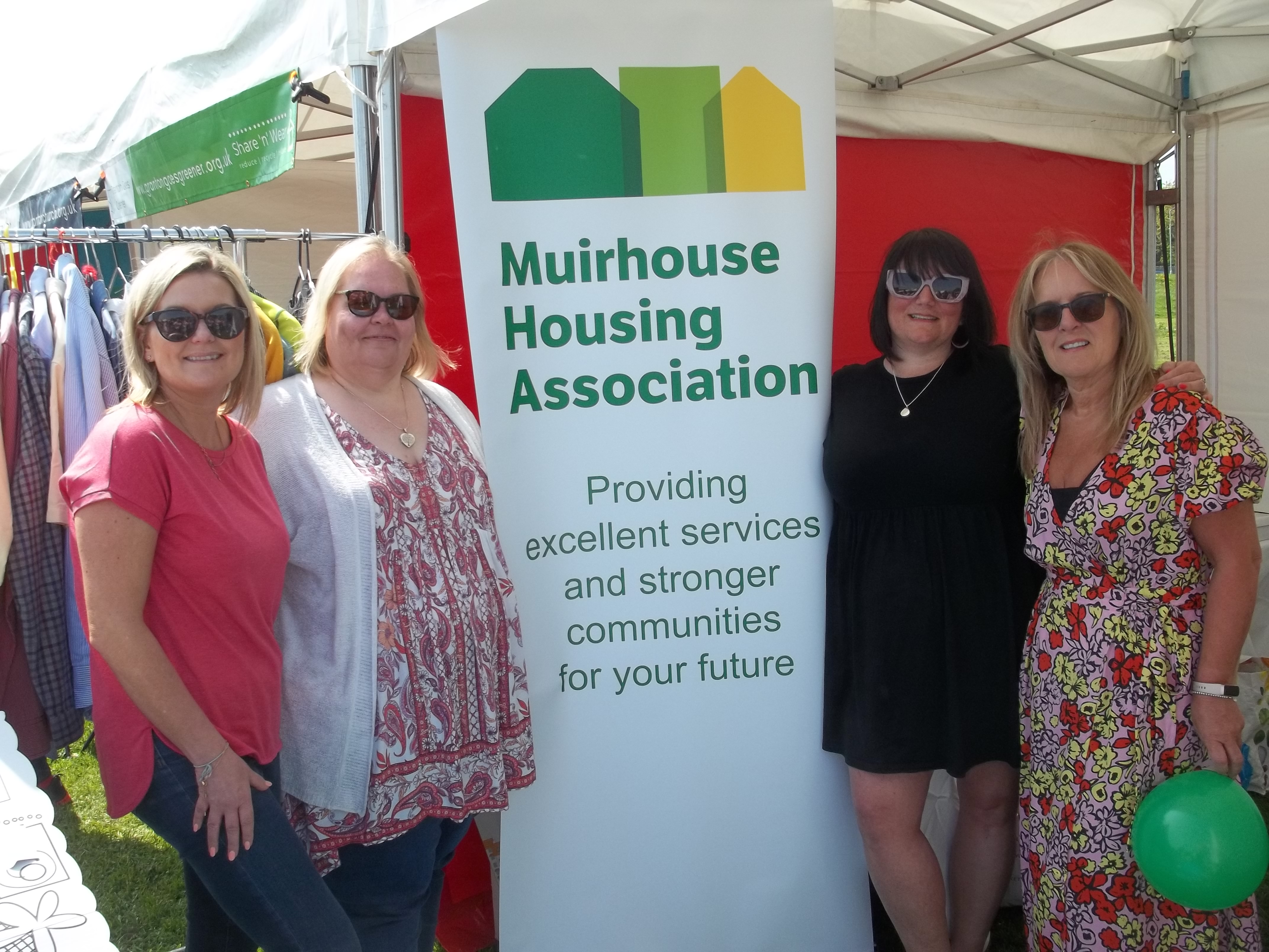 Muirhouse Housing Association delivers fun in the sun at community festival