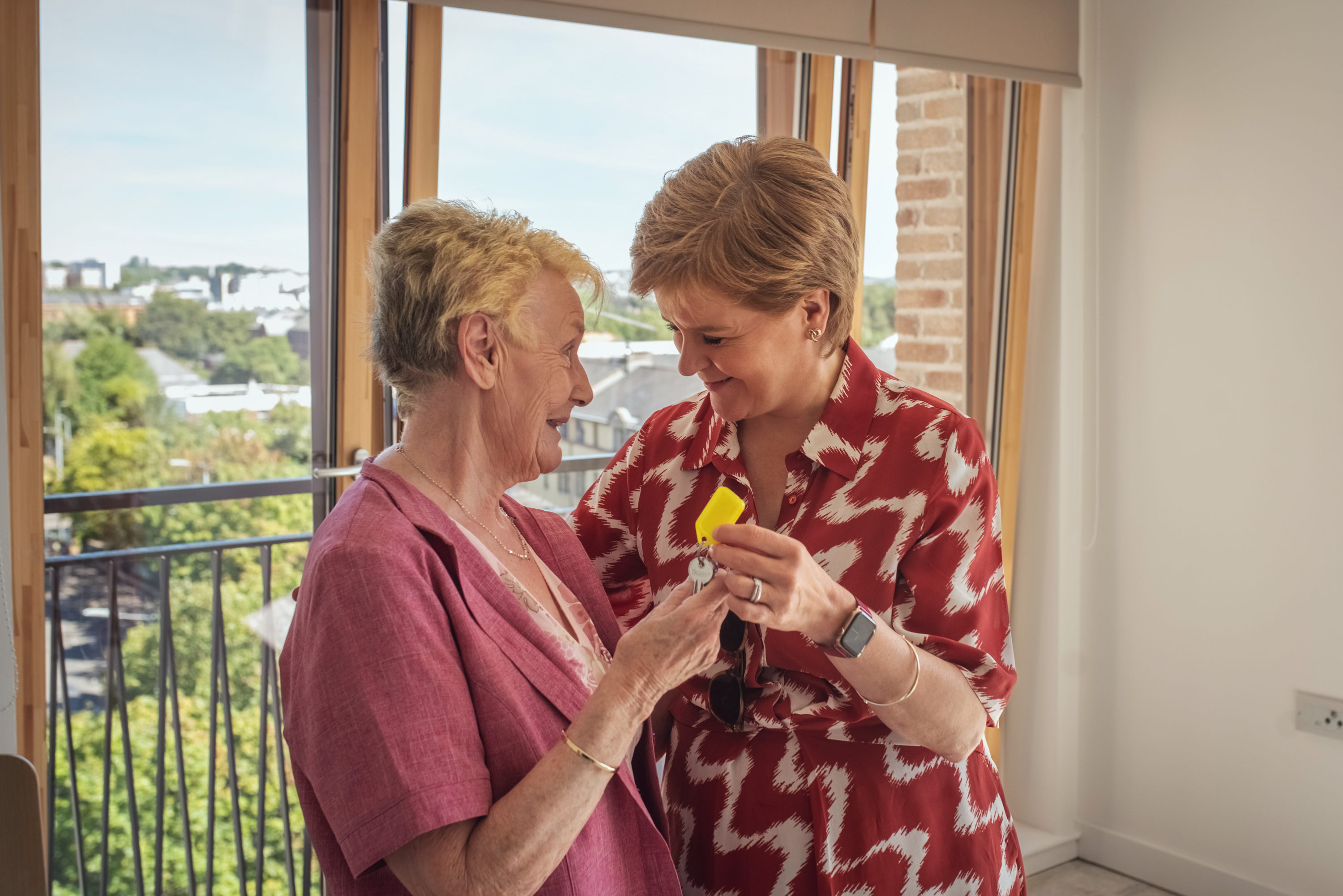 Gateway to Gorbals development officially opened by Nicola Sturgeon