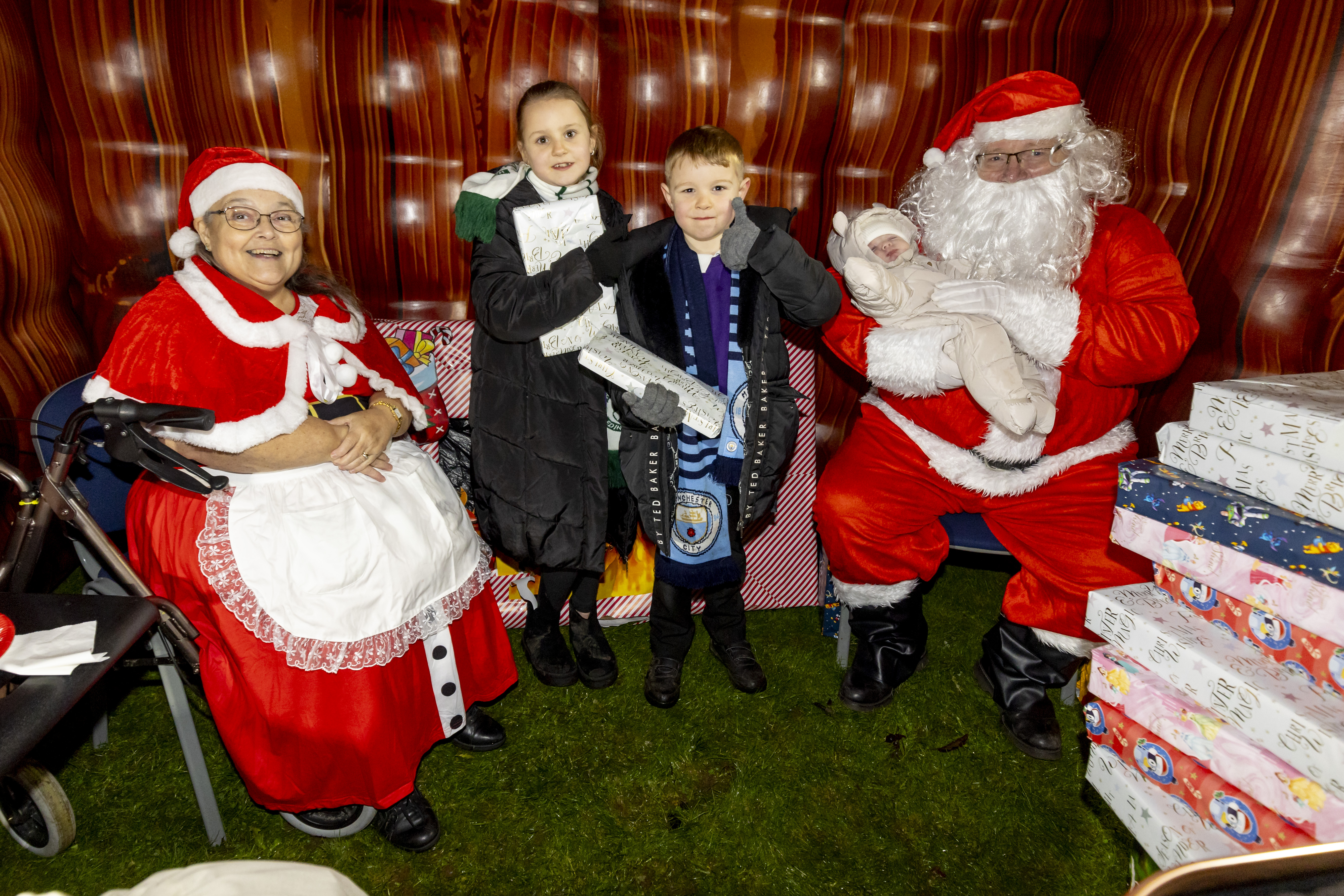 Santa visits Craigmillar and Niddrie Christmas light switch-on to spread community cheer