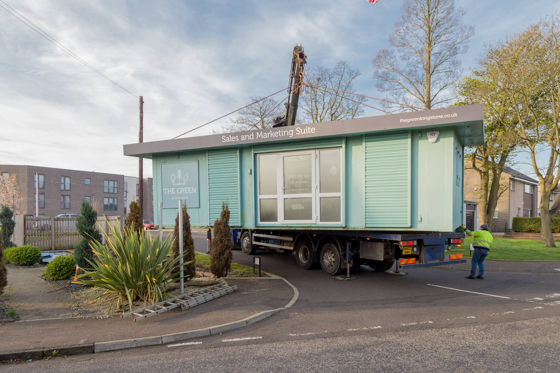 Places for People hands recycled portacabin to Edinburgh charity