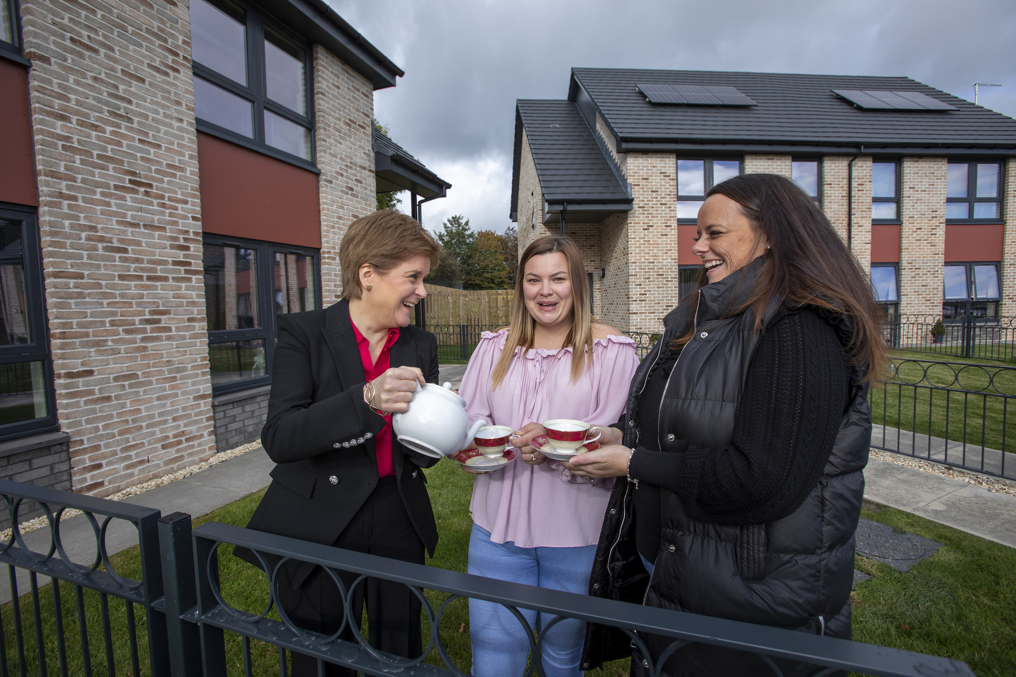 First minister joins Linthouse to unveil £10m Govan housing boost with 49 new homes