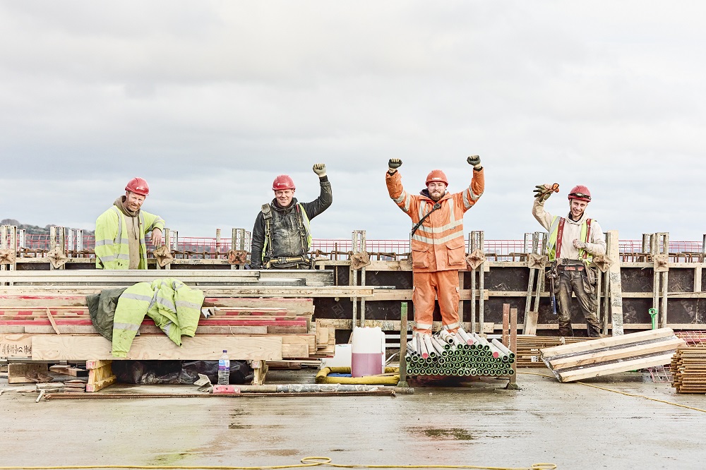 Flagship office building tops out at Edinburgh Park