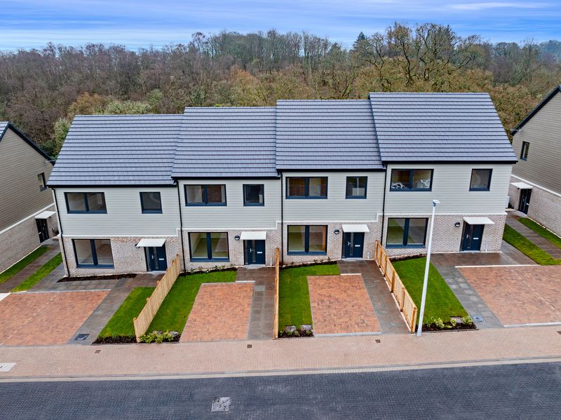 Rural Stirling Housing Association unveils 14 new homes at Croftamie