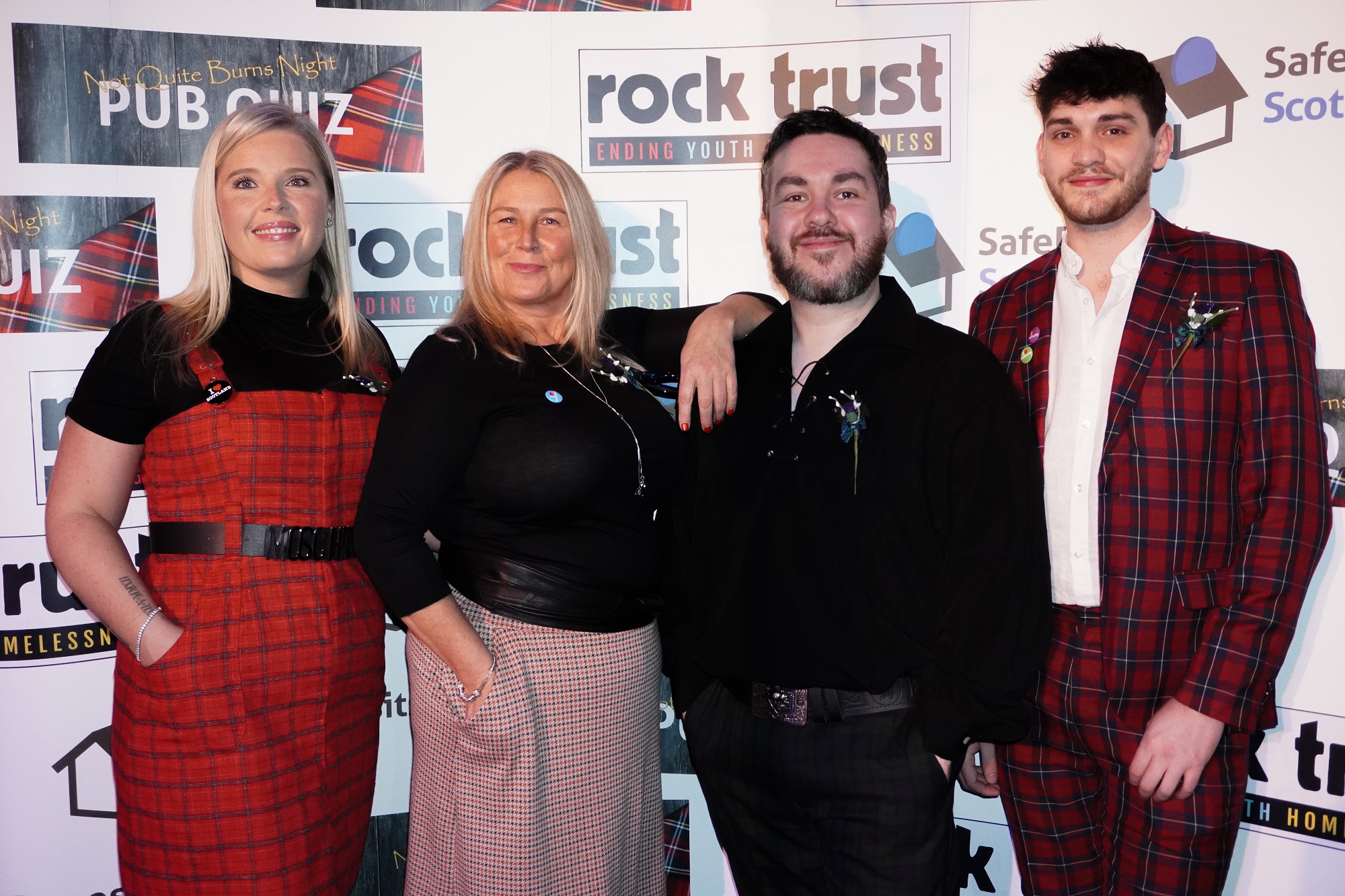 SafeDeposits Scotland presents quiz funds to the Rock Trust