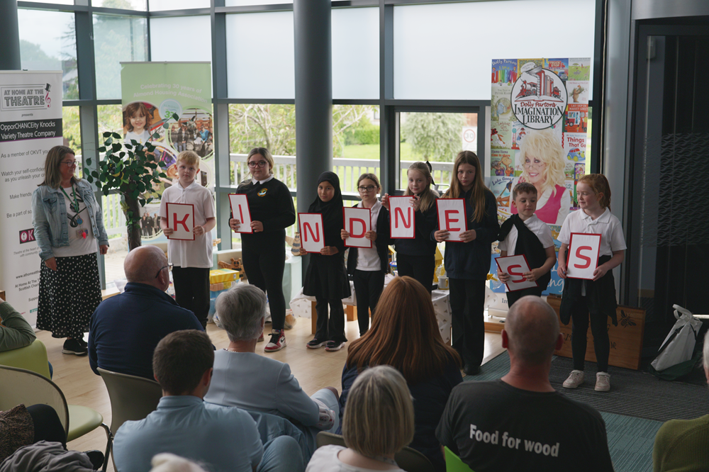 Almond launches BeeKind initiative to coincide with Scottish Housing Day